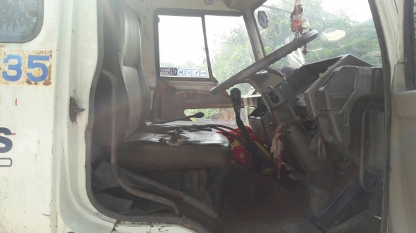 ขาย10ล้อมิตรซู2เพลา TF หัวคัดชี( เกียรอีตัน)