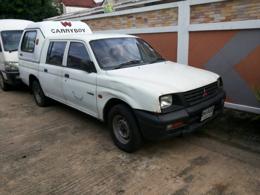 STRADA 4 คัน มือ1 (มาเลือกก่อน) ปี 2000 เริ่มต้นที่  72,000