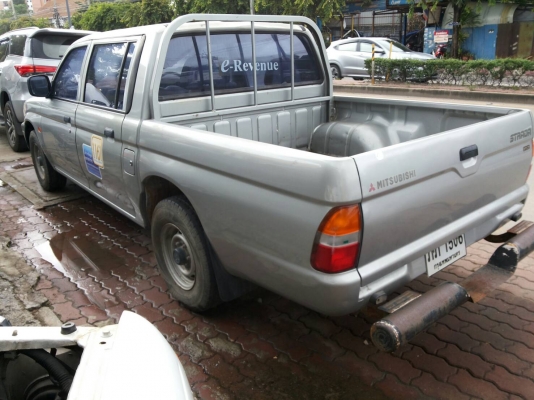 STRADA 4 คัน มือ1 (มาเลือกก่อน) ปี 2000 เริ่มต้นที่  72,000