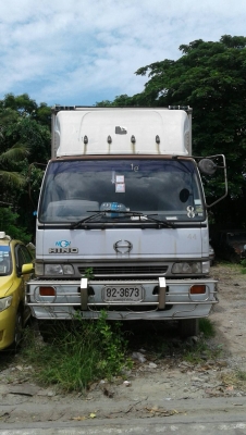 ฮีโน่   ปี43   210 แรง ( NGV )  ตู้ตามสภาพ  ราคา  680,000 บาท