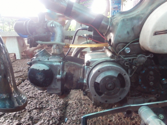 ขาย C50 งานดิบเครื่องเดิม 3 เกียร์ลูกโต เเปลง Cdi เเล้ว