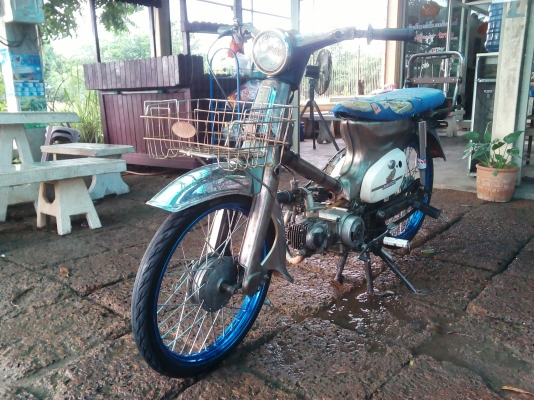 ขาย C50 งานดิบเครื่องเดิม 3 เกียร์ลูกโต เเปลง Cdi เเล้ว