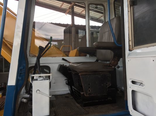 Komatsu 120-3 เครื่องดี ปั้มเยี่ยม ช่วงล่างแน่นๆ สภาพบิ้วใหม่ทั้งคัน เอาไปใช้ได้เลย Komatsu 120-3 เครื่องดี ปั้มเยี่ยม ช่วงล่างแน่นๆ สภาพบิ้วใหม่ทั้งคัน เอาไปใช้ได้เลย