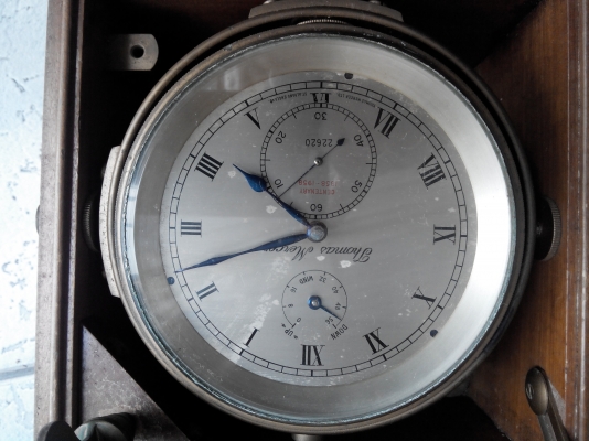 ขาย นาฬิกาสำหรับเดินเรื่อทะเล แลเข็มทิศพร้อมระดับน้ำในตัว สำหรับเรือดเดินทะเล สภาพดี ติดต่อ รัชต์ 094 534 9408 ขาย นาฬิกาสำหรับเดินเรื่อทะเล แลเข็มทิศพร้อมระดับน้ำในตัว สำหรับเรือดเดินทะเล สภาพดี ติดต่อ รัชต์ 094 534 9408