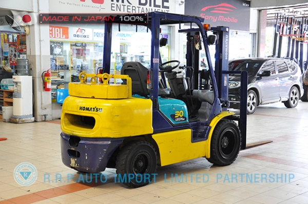 ขายรถโฟล์คลิฟท์มือสอง KOMATSU รุ่น FG30-14-561691 ราคา 315,000 บาท นำเข้าจากญี่ปุ่น ไม่เคยใช้งา่นในไทย