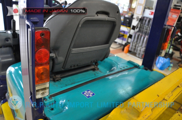 ขายรถโฟล์คลิฟท์มือสอง KOMATSU รุ่น FG30-14-561691 ราคา 315,000 บาท นำเข้าจากญี่ปุ่น ไม่เคยใช้งา่นในไทย