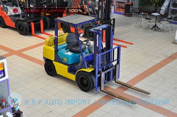 ขายรถโฟล์คลิฟท์มือสอง KOMATSU รุ่น FG30-14-561691 ราคา 315,000 บาท นำเข้าจากญี่ปุ่น ไม่เคยใช้งา่นในไทย