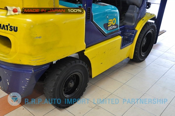 ขายรถโฟล์คลิฟท์มือสอง KOMATSU รุ่น FG30-14-561691 ราคา 315,000 บาท นำเข้าจากญี่ปุ่น ไม่เคยใช้งา่นในไทย