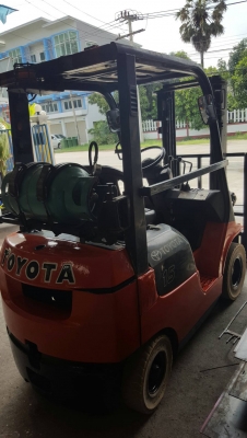 โฟล์คลิฟ 1.5 ton โฟล์คลิฟ 1.5 ton