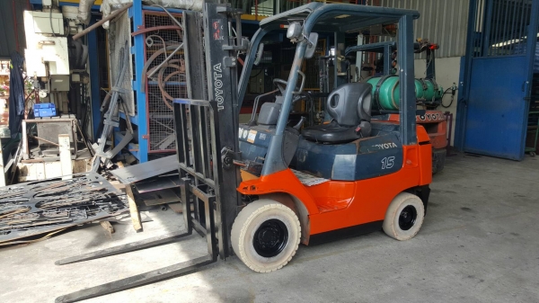 โฟล์คลิฟ 1.5 ton โฟล์คลิฟ 1.5 ton