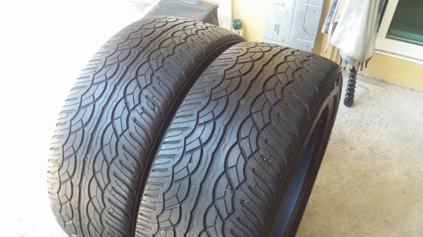 ขายยาง Yokohama Parada spec X ขนาด 255 45 20 ปี 13 มีคู่เดียว