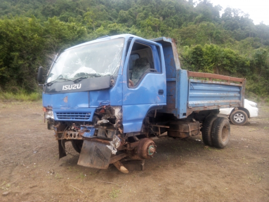 ขายรถบรรทุก 6 ล้อดัมพ์ ISUZU 175 แรงม้า ยาง 8.25 ราคา 250000