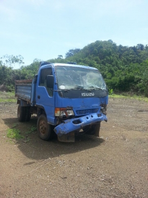 ขายรถบรรทุก 6 ล้อดัมพ์ ISUZU 175 แรงม้า ยาง 8.25 ราคา 250000