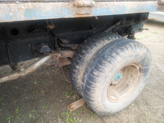 ขายรถบรรทุก 6 ล้อดัมพ์ ISUZU 175 แรงม้า ยาง 8.25 ราคา 250000