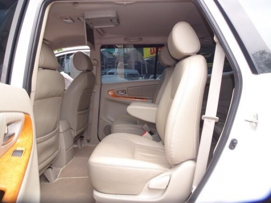 TOYOTA INNOVA 2.0V เกียร์AT ปี2012 โทร 062-991-6649 ดาวออโต้เบสท์