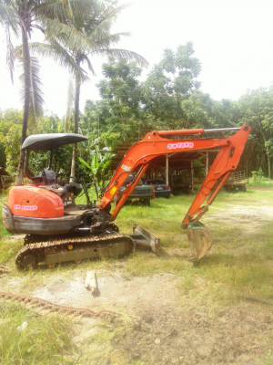 ขายรถแบคโฮ KUBOTA KX913 ขนาด 3 ตัน เอกสารเล่ม มีระบบกระแทก ราคา 300000