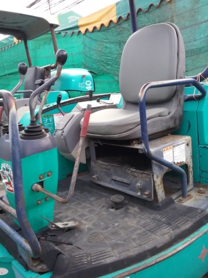 ขายรถเก่านอกแท้ๆๆสวยพร้อมใช้งาน KOMATSU PC27-8 พร้อมหัวเจาะ ขายรถเก่านอกแท้ๆๆสวยพร้อมใช้งาน KOMATSU PC27-8 พร้อมหัวเจาะ