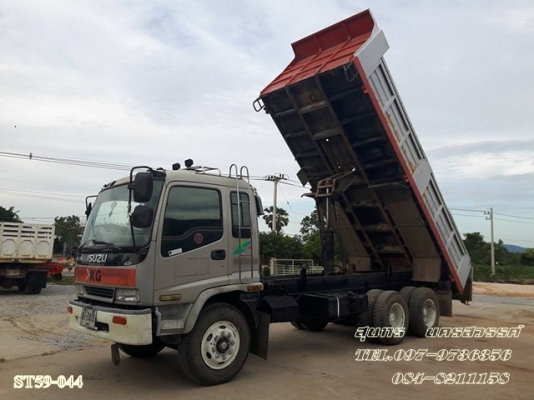 ขายด่วน รถบรรทุก 10 ล้อ ISUZU DECA 215Hp 2เพลา ดั้ม ปี 46 เดิมๆ สวยพร้อมใช้ ราคาสุดคุ้ม
