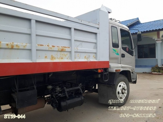 ขายด่วน รถบรรทุก 10 ล้อ ISUZU DECA 215Hp 2เพลา ดั้ม ปี 46 เดิมๆ สวยพร้อมใช้ ราคาสุดคุ้ม