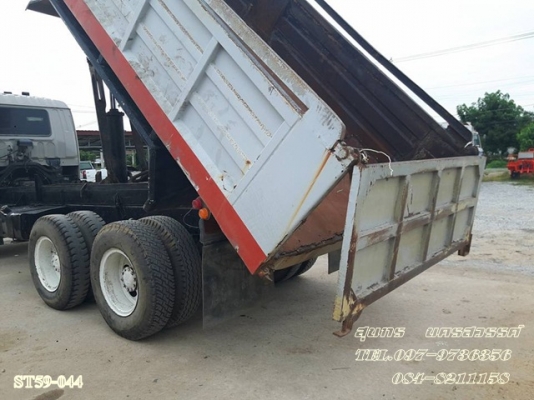 ขายด่วน รถบรรทุก 10 ล้อ ISUZU DECA 215Hp 2เพลา ดั้ม ปี 46 เดิมๆ สวยพร้อมใช้ ราคาสุดคุ้ม