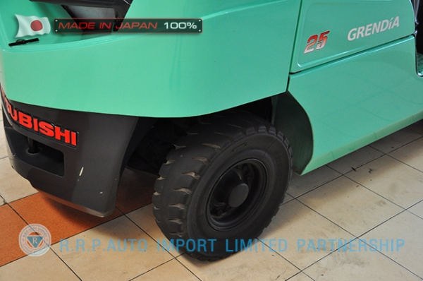 ขายรถโฟล์คลิฟท์มือสอง MITSUBISHIรุ่น  KFD25T-20079 ราคา 295,000 บาท นำเข้าจากประเทศญี่ปุ่น 100\% ไม่เคยใช้งานในประเทศไทย