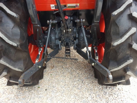 คูโบต้า L4708SP 4 WD ใบมีดตราช้าง ผานพรวน CMT6X24 ใหม่..ทำงาน 97 ชั่วโมง