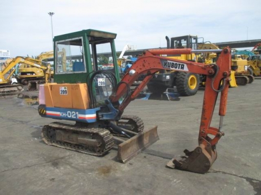 ขายรถขุดKH  021.มีตู้กันแดด..กันฝน.กันต่อต่อย