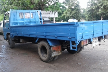 ขาย 6 ล้อNPR 130 ปี 48 รถมือเดียว แอร์ เพาเวอร์ สภาพสวยเดิมพร้อมใช้งานสุดๆ100\%ช่วง4.3เมตรเล่มพร้อม เจ้าของขายเอง085-7073017