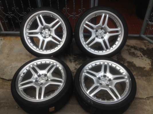 ล้อ AMG เเท้ 19หน้า8ครึ่งหลัง9ครึ่งอ๊อฟ38 5รู112สีเดิมๆญีปุ่นยางติดมาใช้ไม่ได้เเล้ว