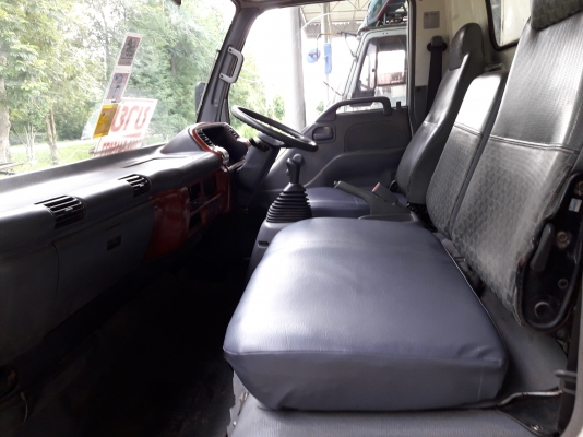 ขายด่วน รถ 6 ล้อ NQR เครื่อง 175 แรง ปี50 รถตู้ประตู 4 บาน ยาว 5.50 ม.