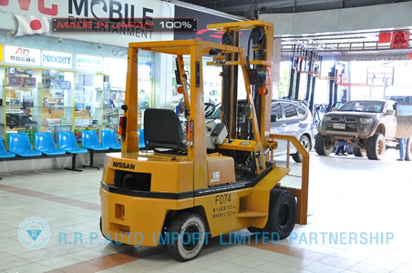 ขายรถโฟล์คลิฟท์มือสอง NISSAN  รุ่น H01-003701 ราคา165,000 บาทนำเข้าจากประเทศญี่ปุ่น 100\% ไม่เคยใช้งานในประเทศไทย