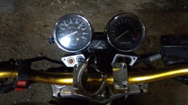 ขาย yamaha 400cc 30,000 ด้วน ขาย yamaha 400cc 30,000 ด้วน