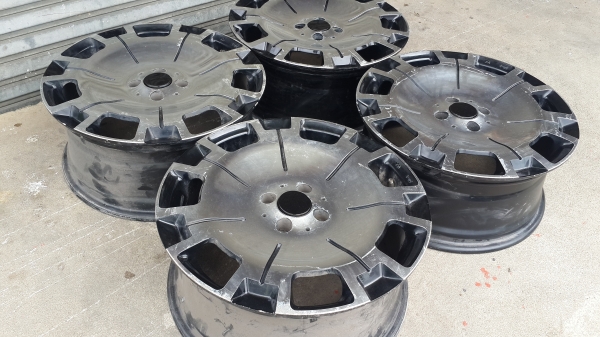 Advanti atlas ขอบ 17 4รู100 กว้าง 7.5 ออฟ 45