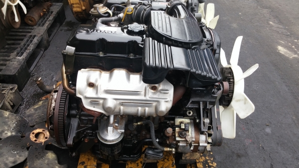 เครื่องยนต์ โตโยตา 2L ไทเกอร์ เครืีองดีไม่มีไอ พร้อมใช้ เครื่องยนต์ โตโยตา 2L ไทเกอร์ เครืีองดีไม่มีไอ พร้อมใช้