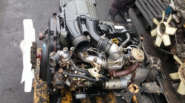 เครื่องยนต์ โตโยตา 2L ไทเกอร์ เครืีองดีไม่มีไอ พร้อมใช้ เครื่องยนต์ โตโยตา 2L ไทเกอร์ เครืีองดีไม่มีไอ พร้อมใช้