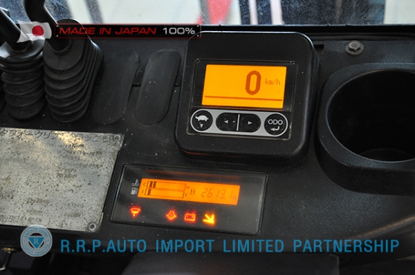 ขายรถโฟล์คลิฟท์มือสอง TOYOTA รุ่น 8FD30-31493 ราคา 575,000 บาท  นำเข้าจากประเทศญี่ปุ่น 100\% ไม่เคยใช้งานในไทย