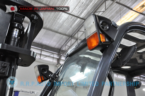 ขายรถโฟล์คลิฟท์มือสอง TOYOTA รุ่น 8FD30-31493 ราคา 575,000 บาท  นำเข้าจากประเทศญี่ปุ่น 100\% ไม่เคยใช้งานในไทย
