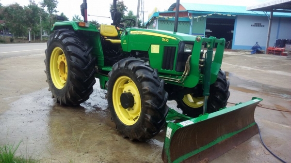 ขายด่วนมากครับ จอนเดียร์ 5610 ใหม่มากๆ ไม่เคยช่อม