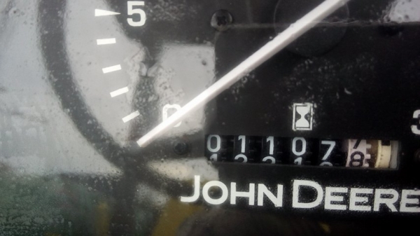 ขายด่วนมากครับ จอนเดียร์ 5610 ใหม่มากๆ ไม่เคยช่อม