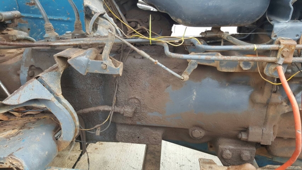 ขาย รถไถ FORD 6600 เครื่องเสื้อลาย ไอดีใหญ่ ปั้มโรตารี่ อุปกรณ์มีใบดันหน้า และผาน 5 เอกสารเล่มทะเบียนครบ ขาย รถไถ FORD 6600 เครื่องเสื้อลาย ไอดีใหญ่ ปั้มโรตารี่ อุปกรณ์มีใบดันหน้า และผาน 5 เอกสารเล่มทะเบียนครบ