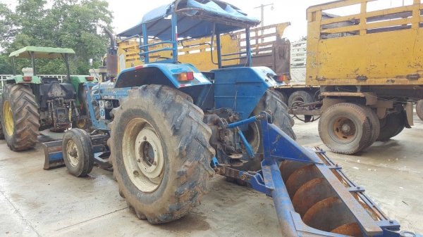 ขาย รถไถ FORD 6600 เครื่องเสื้อลาย ไอดีใหญ่ ปั้มโรตารี่ อุปกรณ์มีใบดันหน้า และผาน 5 เอกสารเล่มทะเบียนครบ ขาย รถไถ FORD 6600 เครื่องเสื้อลาย ไอดีใหญ่ ปั้มโรตารี่ อุปกรณ์มีใบดันหน้า และผาน 5 เอกสารเล่มทะเบียนครบ