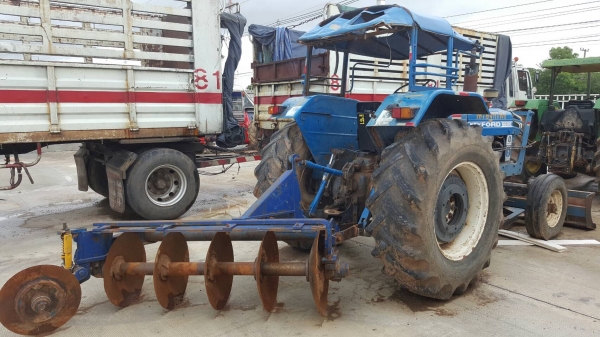 ขาย รถไถ FORD 6600 เครื่องเสื้อลาย ไอดีใหญ่ ปั้มโรตารี่ อุปกรณ์มีใบดันหน้า และผาน 5 เอกสารเล่มทะเบียนครบ ขาย รถไถ FORD 6600 เครื่องเสื้อลาย ไอดีใหญ่ ปั้มโรตารี่ อุปกรณ์มีใบดันหน้า และผาน 5 เอกสารเล่มทะเบียนครบ