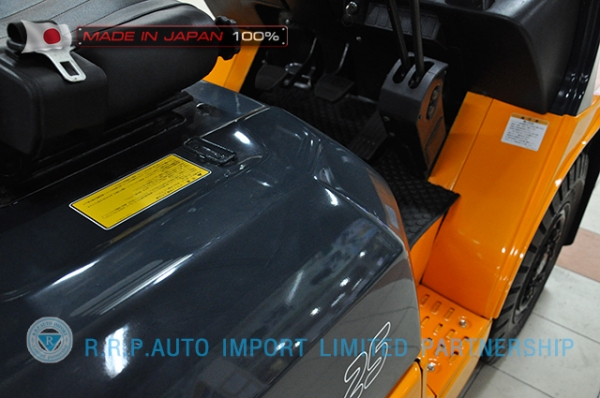 ขายรถโฟล์คลิฟท์มือสอง TOYOTA รุ่น7FD25-22189 ราคา 325,000 บาท นำเข้าจากประเทศญี่ปุ่น 100\% ไม่เคยใช้งานในไทย