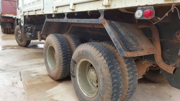 ขาย 10 ล้อดั้ม ISUZU DECA 270 EURO 1 ปี 40 ดั้มสามมิตร คัสซีสวยตลอดเส้น เครื่องเดิม เกียร์เดิม มีระบบลากพ่วง เล่มทะเบียนพร้อมโอน ขาย 10 ล้อดั้ม ISUZU DECA 270 EURO 1 ปี 40 ดั้มสามมิตร คัสซีสวยตลอดเส้น เครื่องเดิม เกียร์เดิม มีระบบลากพ่วง เล่มทะเบียนพร้อมโอน