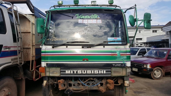 ขาย 10 ล้อดั้ม ไอ้หลง FN527M-TF2086 คัสซีสวยตลอดเส้น เครื่อง 6D16 เทอร์โบ 220 แรงม้า เกียร์ 10 สปีด เอกสารเล่มทะเบียนพร้อมโอนครับ ขาย 10 ล้อดั้ม ไอ้หลง FN527M-TF2086 คัสซีสวยตลอดเส้น เครื่อง 6D16 เทอร์โบ 220 แรงม้า เกียร์ 10 สปีด เอกสารเล่มทะเบียนพร้อมโอนครับ