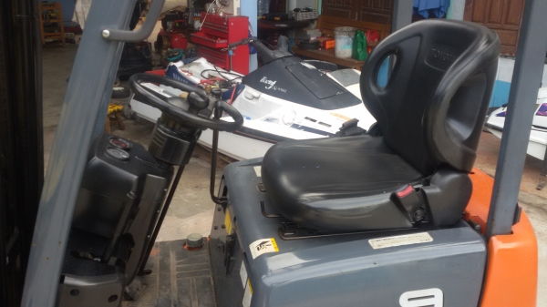 Toyota FORK LIFT 0.9ตัน เครื่องยนต์เบบบนซิล นำเข้าจากญี่ปุ่น แรงดี ติดง่าย พร้อมใช้งาน