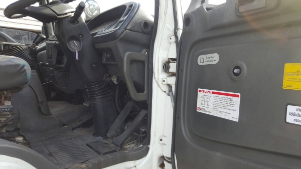 ขาย หัวลาก ISUZU DECA 270 EURO 2 ปี 47 พร้อมหางพื้นเรียบ 3 เพลายัด ลงเล่มแล้ว ยาว 12 เมตร กระทะล้อมีให้ครบ เอกสารเล่มทะเบียนพร้อมโอน