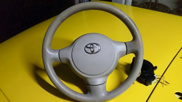 พวงมาลัยเก่าญี่ปุ่นสวยๆ Nissan Mutifunction + Toyota ใส่ได้ทั้งรถมี Airbag และไม่มี Airbag