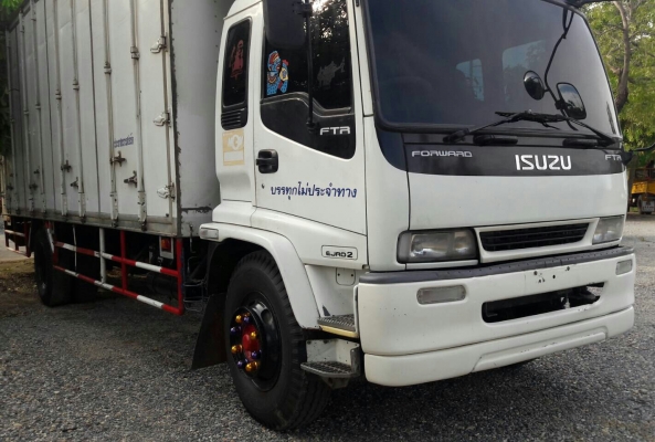 หกล้อ อีซูชุ Dega 200ยูโร2ปี49ช่วงยาว7.20ม บรรทุกตู้แห้งประตู10บาน สภาพดีสวยบางเดิมพร้อมใช้งาน ทะเบียนพร้อมโอน