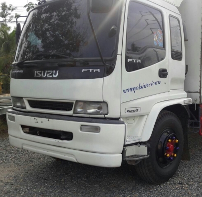 หกล้อ อีซูชุ Dega 200ยูโร2ปี49ช่วงยาว7.20ม บรรทุกตู้แห้งประตู10บาน สภาพดีสวยบางเดิมพร้อมใช้งาน ทะเบียนพร้อมโอน